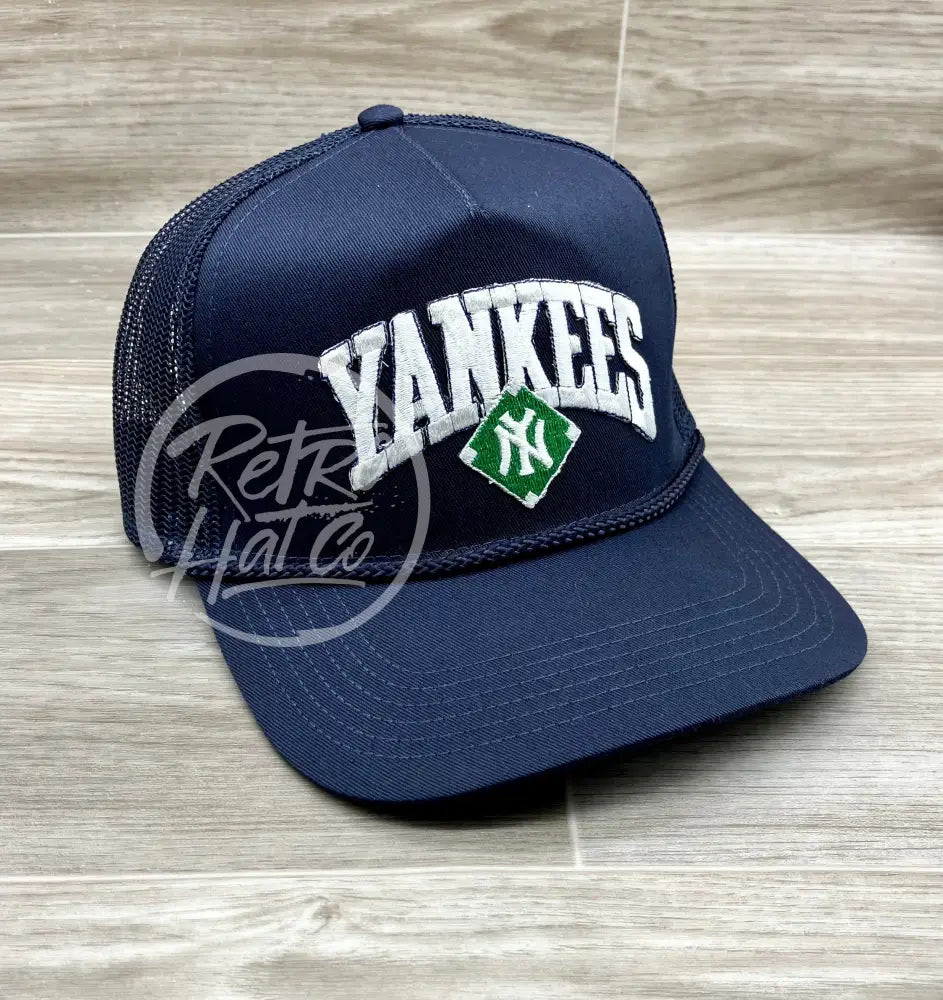 Vintage 90s New York Yankees (White Arch) Patch on Navy Meshback Truck