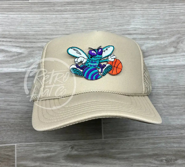 Vintage 90S Charlotte Hornets Patch On Beige Meshback Trucker Hat Ready To Go